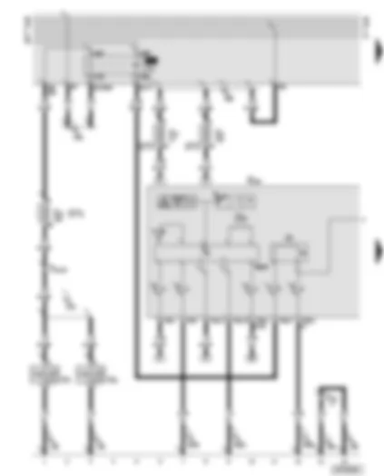 Wiring Diagram  AUDI A8 2002 - Multi-function steering wheel - dual tone horn relay - horn plate