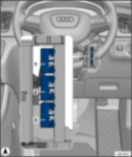AUDI Q3 2016 Предохранители под передней панелью слева