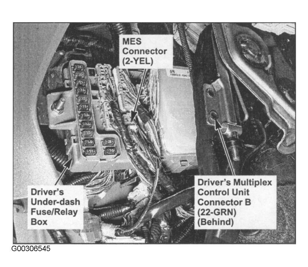 Honda Pilot EX 2003 - Component Locations -  Locating Drivers Under-Dash Fuse/Relay Box