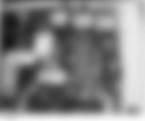 Isuzu Ascender LS 2005 - Component Locations -  Underhood Fuse Block (Cover Removed)