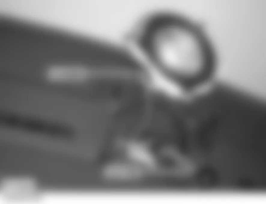 Land Rover LR3 HSE 2006 - Component Locations -  Top Center Of Dash