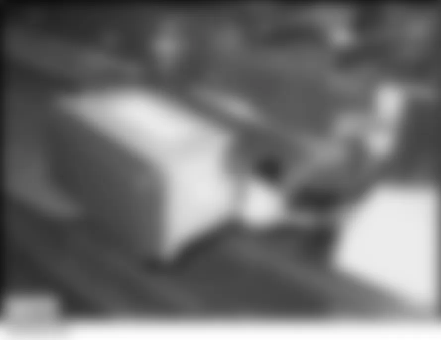 Land Rover LR3 HSE 2006 - Component Locations -  Behind Front Grille