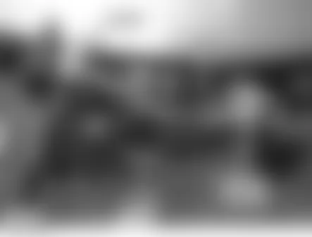 Land Rover LR3 HSE 2006 - Component Locations -  Under Drivers Seat