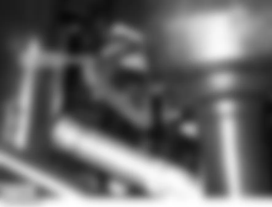 Land Rover LR3 HSE 2006 - Component Locations -  Right Rear Wheel Arch