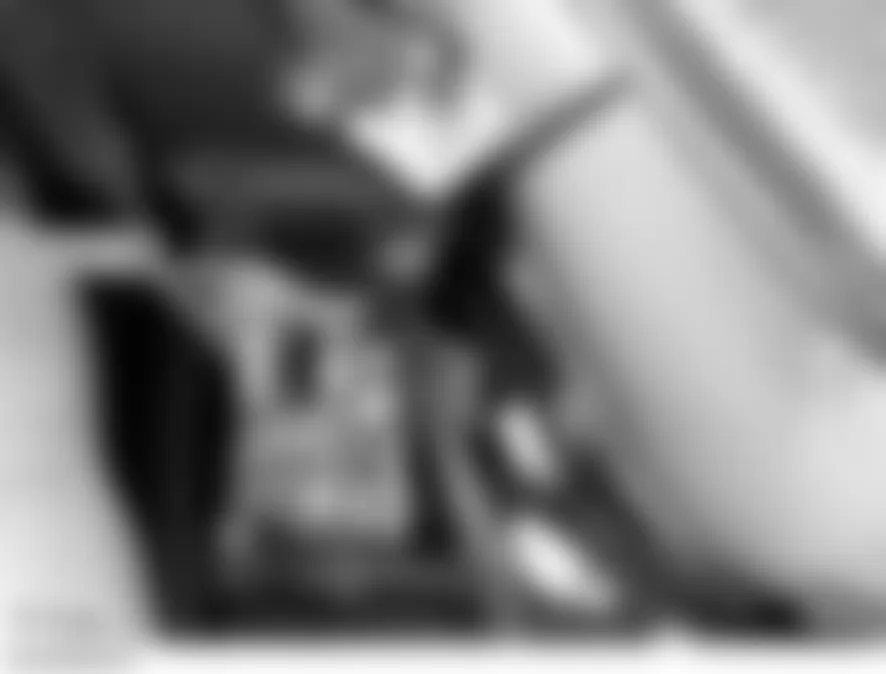 Land Rover LR3 HSE 2006 - Component Locations -  Under Center Of Vehicle