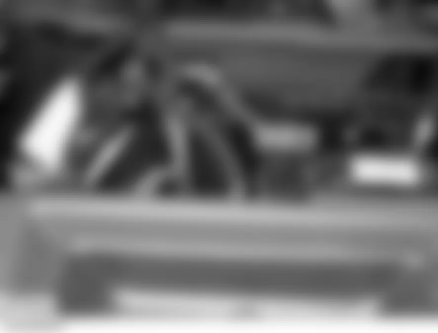 Land Rover LR3 HSE 2006 - Component Locations -  Under Center Console