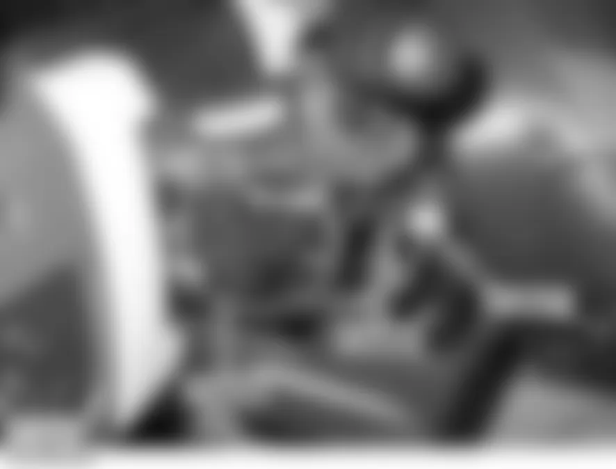 Land Rover LR3 HSE 2006 - Component Locations -  On Steering Column