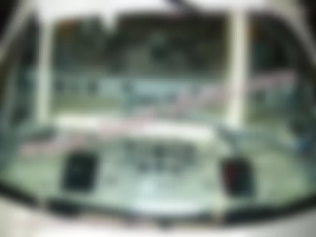 Где находится  X25/8 - Верхняя панель управления и разъем FFS [RBA] - для Mercedes-Benz CL-class (C216) 2006—2014