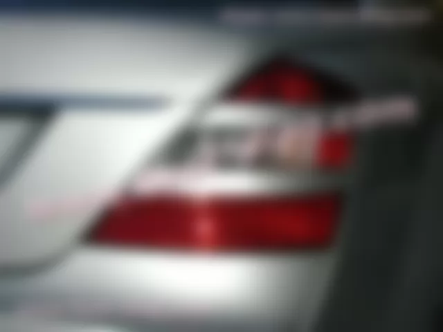 Где находится  E4e6 - Фонарь габаритный, задний правый {{США}} - для Mercedes-Benz S-class (W221) 2005—2013