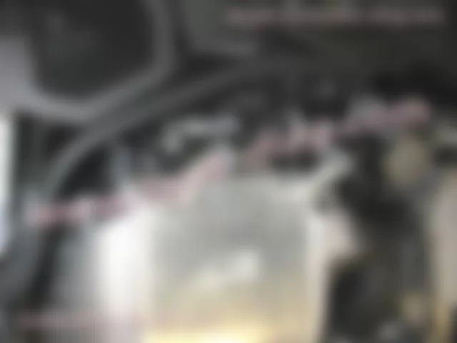 Где находится  G3/4x1 - Правый датчик O2 перед разъемом TWC [KAT] - для Mercedes-Benz S-class (W221) 2005—2013