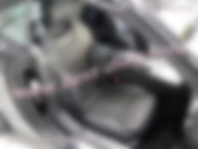 Где находится  M28/1 - Электродвигатель регулировки вперед / назад сиденья переднего пассажира - для Mercedes-Benz SL-class (R231) 2012-2020
