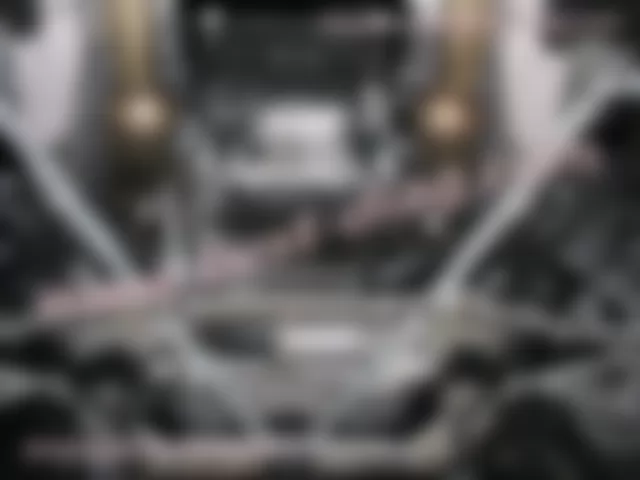 Где находится  G3/3x1 - Электрический разъем левого кислородного датчика перед каталитическим нейтрализатором - для Mercedes-Benz SL-class (R231) 2012-2020