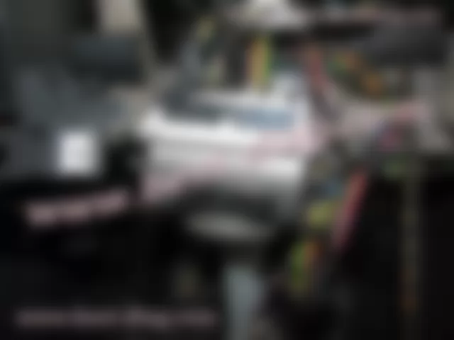 Где находится  N23s1 - Выключатель обогрева заднего стекла - для Smart Fortwo (W451) 2007–2014