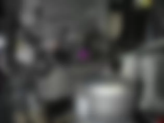 Mercedes-Benz R320 2007 - Component Locations - Left Front Of Engine Compartment