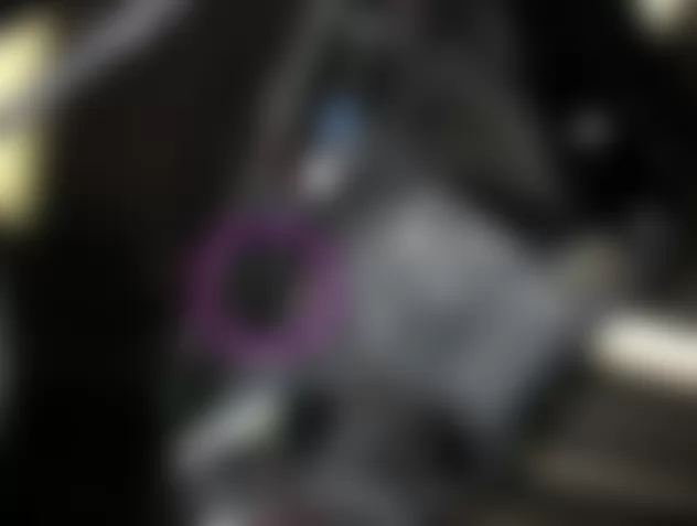 Mercedes-Benz R63 2007 - Component Locations - Tailgate