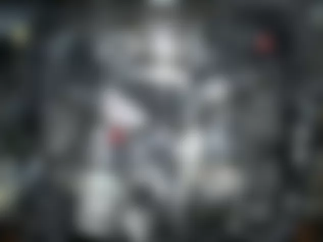 Mercedes-Benz R63 2007 - Component Locations - Top Of Engine (M642)