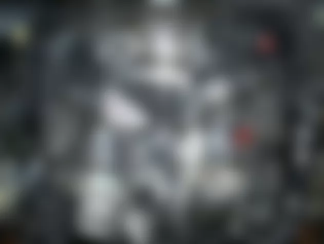 Mercedes-Benz R63 2007 - Component Locations - Top Of Engine (M642)