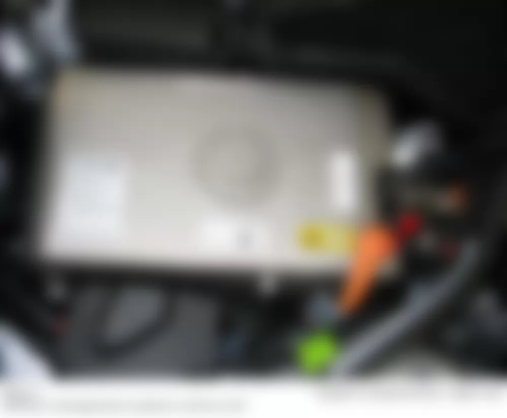 Mercedes-Benz S63 2008 - Component Locations -  Engine Compartment