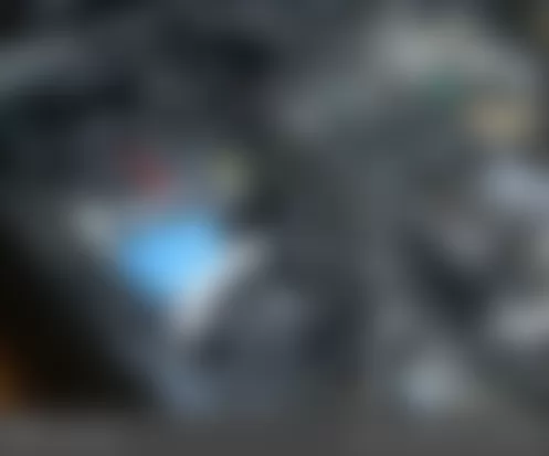 Mercedes-Benz E550 4Matic 2009 - Component Locations -  Engine Compartment