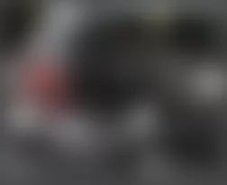 Mercedes-Benz ML320 2009 - Component Locations - Right Rear Of Engine Compartment