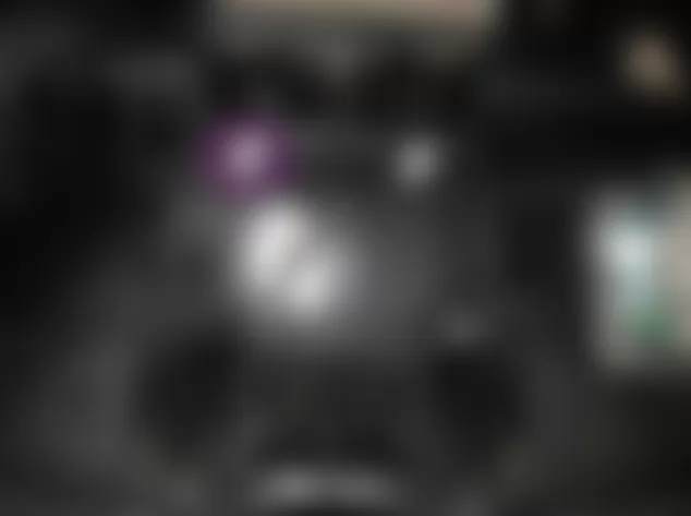 Mercedes-Benz R320 2009 - Component Locations -  Behind Center Of Dash