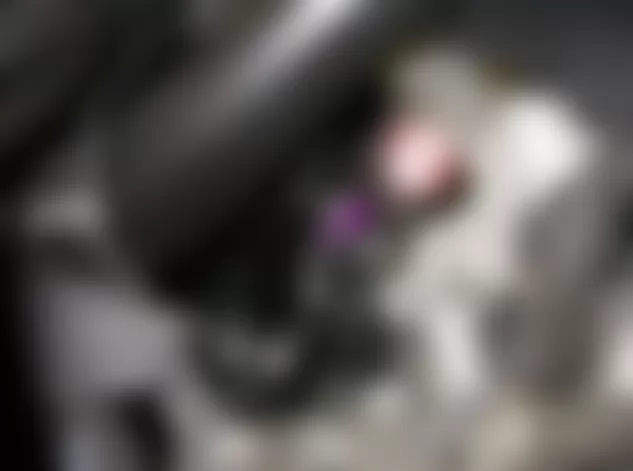 Mercedes-Benz R320 2009 - Component Locations -  Right Front Of Engine Compartment