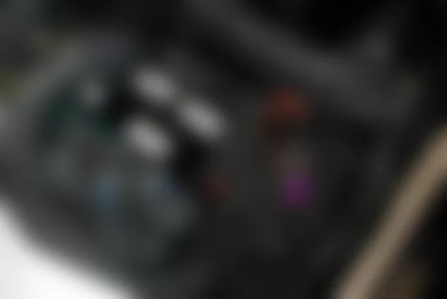 Mercedes-Benz R320 2009 - Component Locations -  Right Rear Footwell