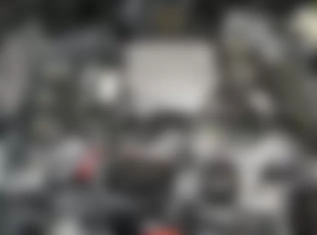 Mercedes-Benz R320 2009 - Component Locations -  Front Of Engine (M272)