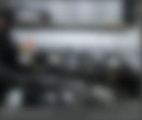 Mercedes-Benz S550 2009 - Component Locations -  Right Rear Cylinder Bank