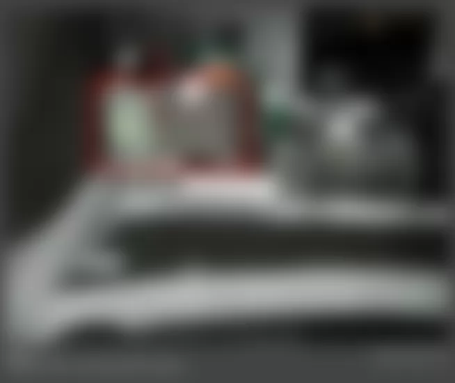 Mercedes-Benz S550 4Matic 2009 - Component Locations -  Identifying Multicontour Seat Pneumatic Pump