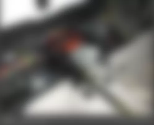 Mercedes-Benz SL600 2009 - Component Locations -  Center Rear Of Interior