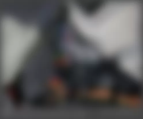 Mercedes-Benz SLK55 2009 - Component Locations - Behind Right Seat