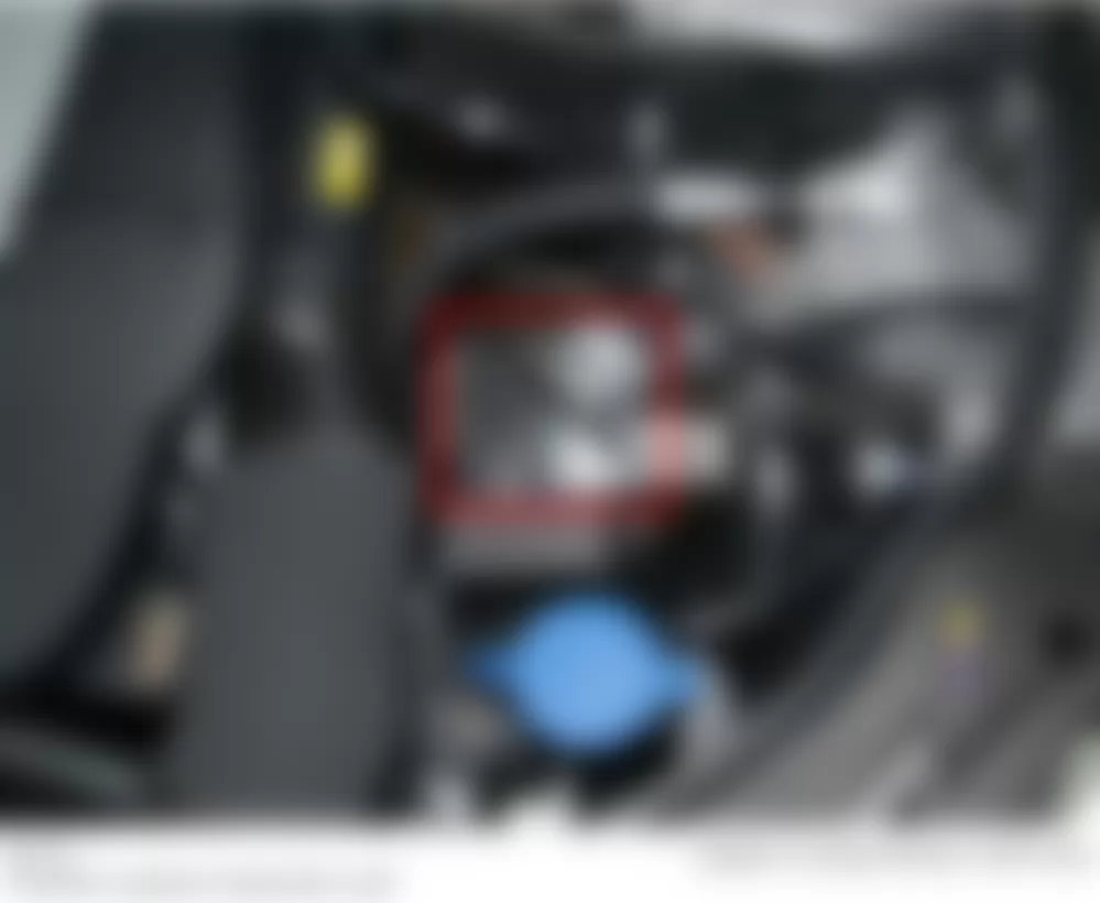 Mercedes-Benz C300 Sport 2010 - Component Locations -  Engine Compartment