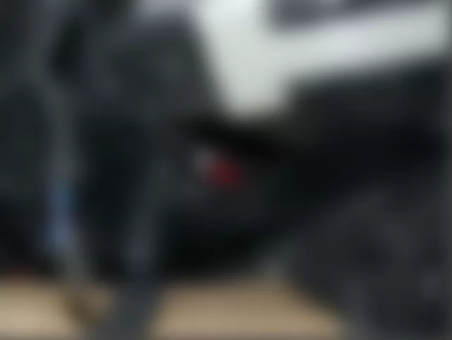 Mercedes-Benz C350 Sport 2010 - Component Locations -  Under Right Side Of Dash