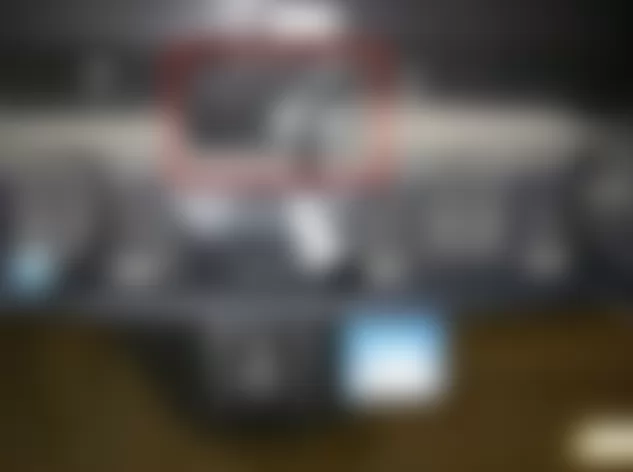 Mercedes-Benz C63 2010 - Component Locations -  Center Front Of Roof