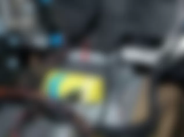 Mercedes-Benz C63 2010 - Component Locations -  Under Center Console