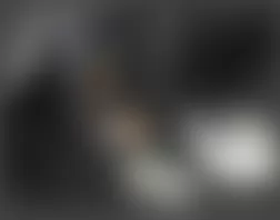 Mercedes-Benz CLS550 2010 - Component Locations -  Under Center Console