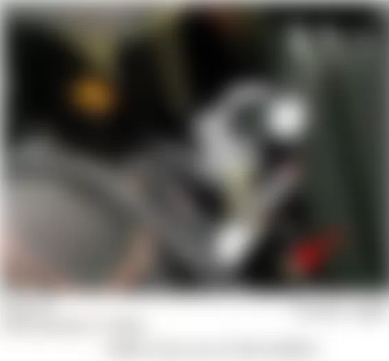 Mercedes-Benz E350 4Matic 2010 - Component Locations -  Right Side Of Trunk