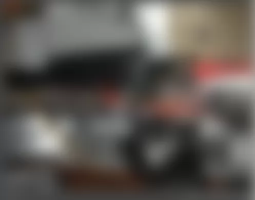 Mercedes-Benz E350 4Matic 2010 - Component Locations -  Left Front Doorsill