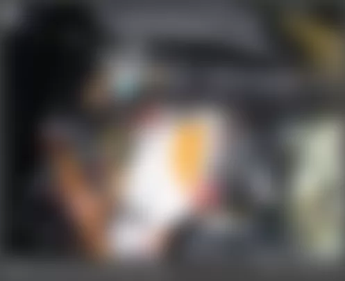 Mercedes-Benz E63 2010 - Component Locations -  Under Center Console