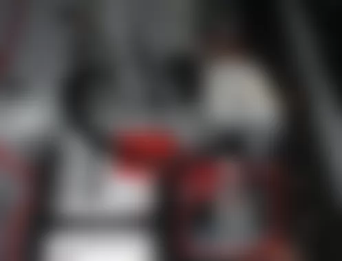 Mercedes-Benz ML350 2010 - Component Locations -  Under Right Front Seat