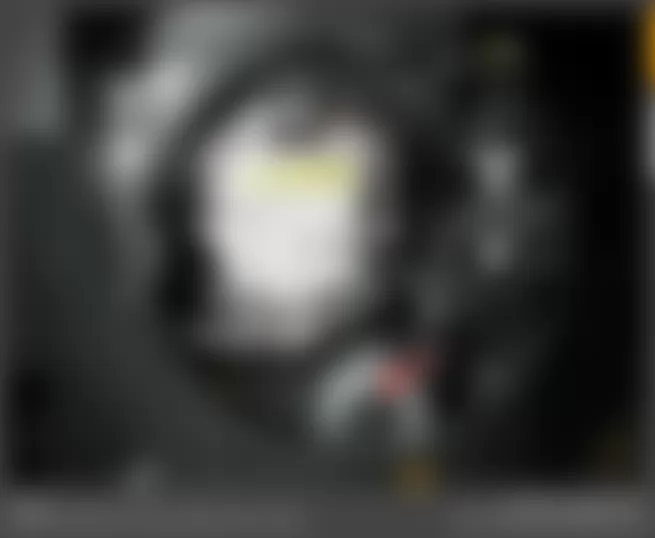 Mercedes-Benz S65 2010 - Component Locations -  Identifying Right Headlamp Range Adjustment Motor