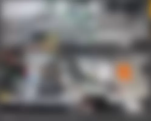 Mercedes-Benz SLK350 2010 - Component Locations -  Center Of Trunk