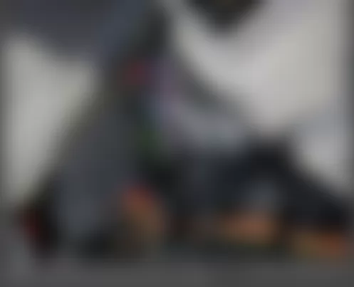 Mercedes-Benz SLK55 2010 - Component Locations -  Behind Right Seat