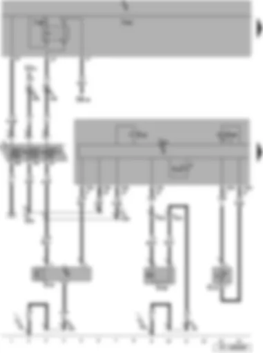 Wiring Diagram  SEAT LEON 2010 - High pressure sender - centre vent temperature sender - air conditioning system control unit - air conditioning system compressor regulating valve