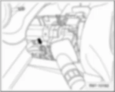 VW GOL 2014 Engine compartment earth points