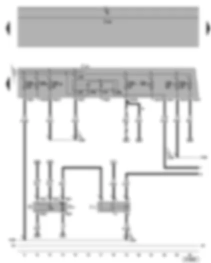Wiring Diagram  VW GOLF PLUS 2005 - Terminal 30 voltage supply relay - fuel pump relay - fuel gauge sender - fuel pump