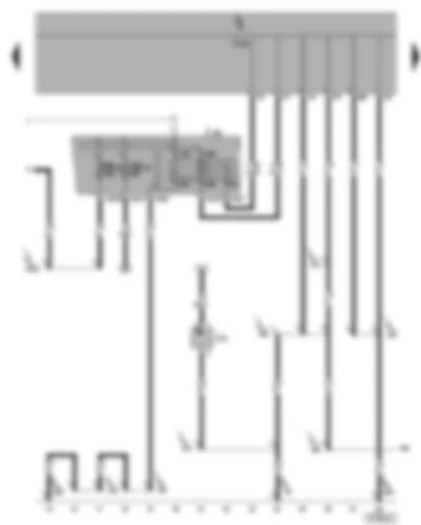 Wiring Diagram  VW GOLF 2010 - Terminal 15 voltage supply relay - fuses - 12 V socket