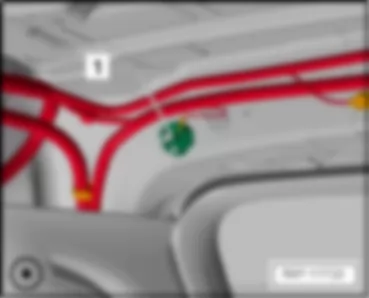 VW TOUAREG 2015 Перечень точек соединения с массой в моторном отсеке