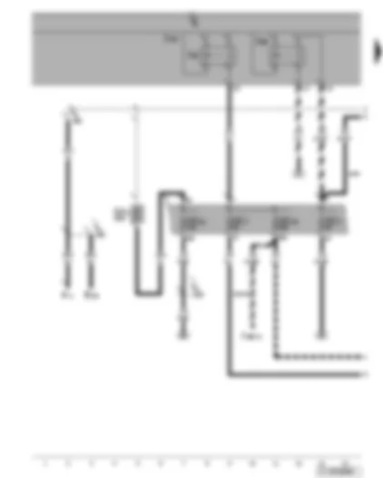 Wiring Diagram  VW TOURAN 2004 - Relief relay for X-contact - relay 2 for voltage supply of terminal 15 - fuses